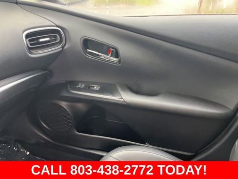 Used 2017 Toyota Prius Prime Advanced FWD image 26