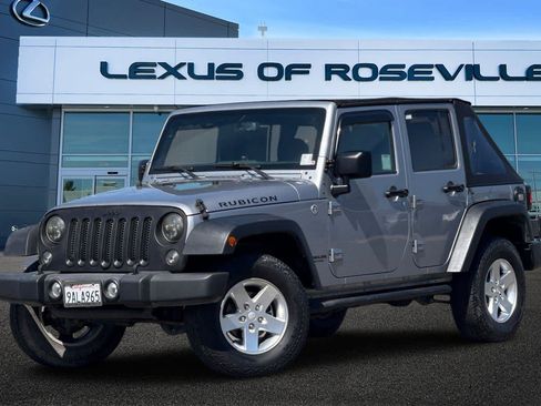 Used 2015 Jeep Wrangler Unlimited Rubicon w/ Connectivity Group AWD/4WD image 1