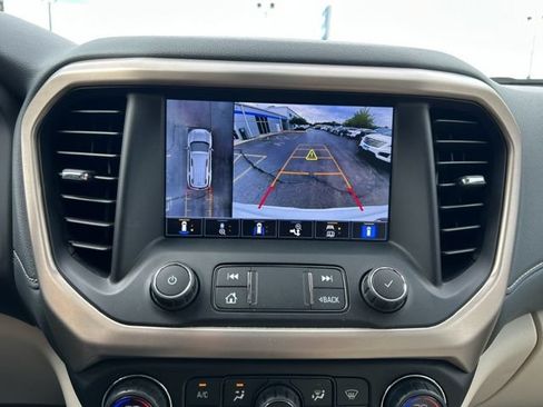 Used 2021 GMC Acadia Denali w/ Denali Ultimate Package AWD/4WD image 50