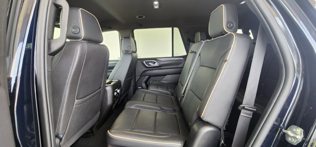 Used 2023 GMC Yukon SLT AWD/4WD image 21