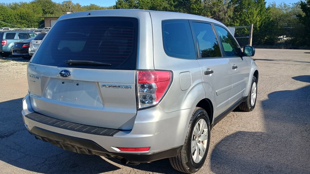 Used 2010 Subaru Forester 2.5X AWD/4WD image 4