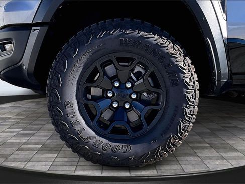 Used 2025 RAM 1500 RHO image 10