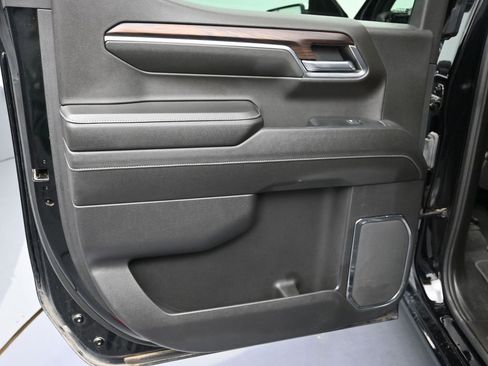 Certified 2024 GMC Sierra 1500 SLT image 27