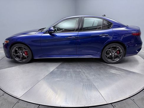 Used 2020 Alfa Romeo Giulia Ti Sport w/ Quick Order Package 22S Sport image 8