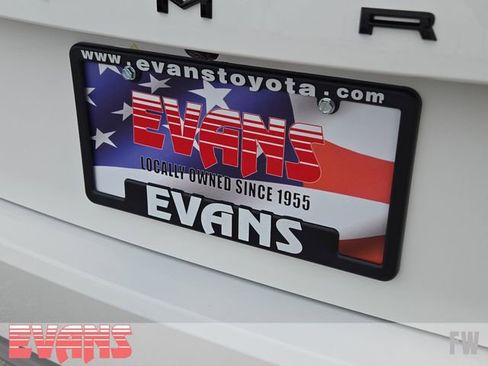 New 2026 Toyota Camry Hybrid w/ Multimedia Upgrade Package image 30