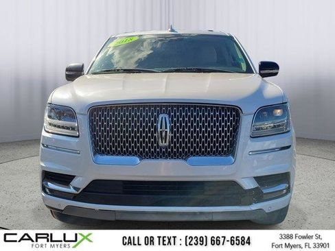 Used 2018 Lincoln Navigator Premiere image 2