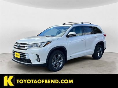Used 2019 Toyota Highlander Limited Platinum