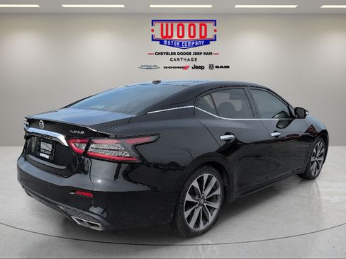 Used 2019 Nissan Maxima Platinum w/ Sport Mat Group FWD image 3
