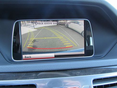 Used 2014 Mercedes-Benz E 350 Sedan image 13