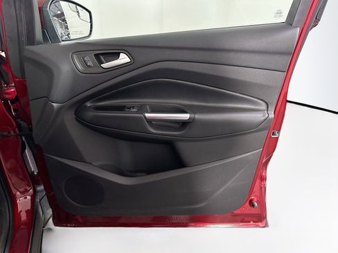 Used 2018 Ford Escape SE w/ SE Sync 3 Package image 29