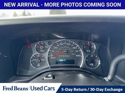 Used 2022 Chevrolet Express 2500 w/ Communications Package image 12
