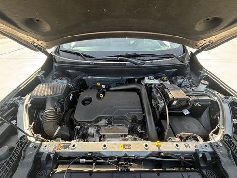 Used 2023 GMC Terrain SLT image 22