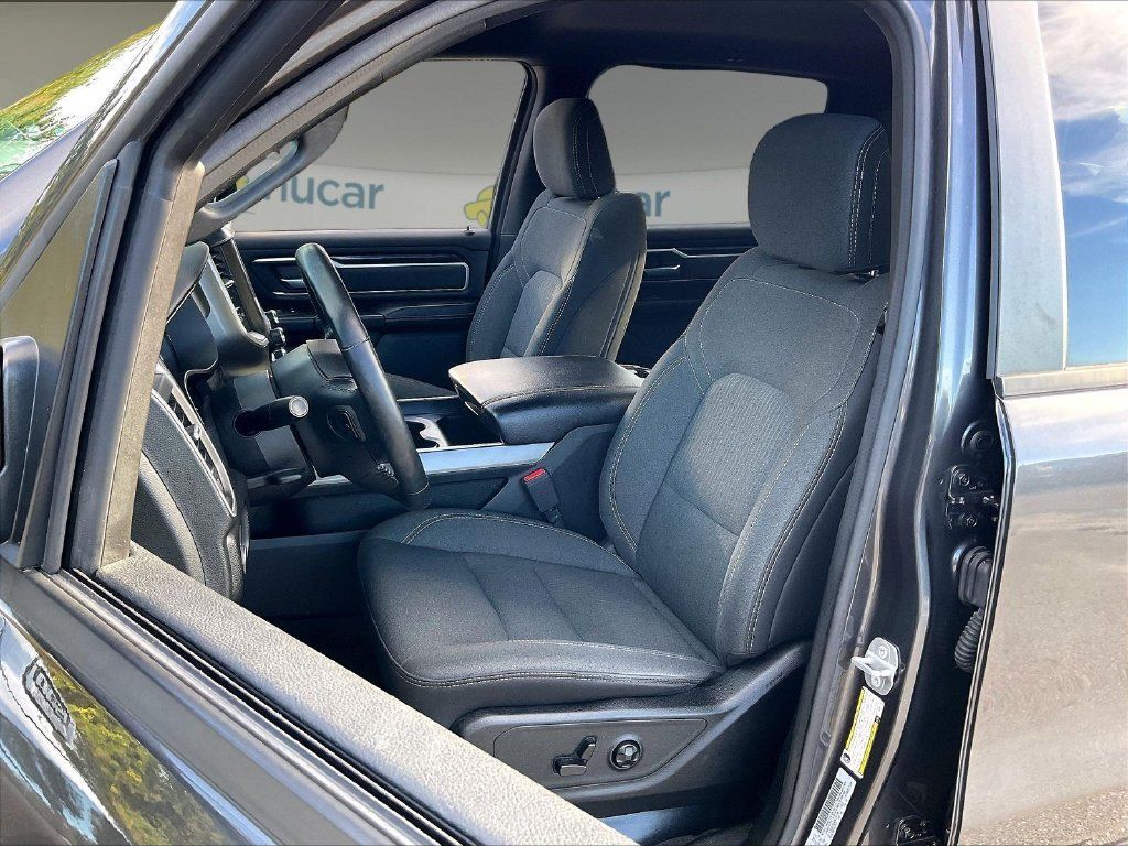 Used 2020 RAM 1500 Big Horn AWD/4WD image 9