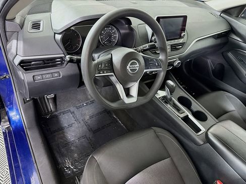 Used 2019 Nissan Altima 2.5 S FWD image 16