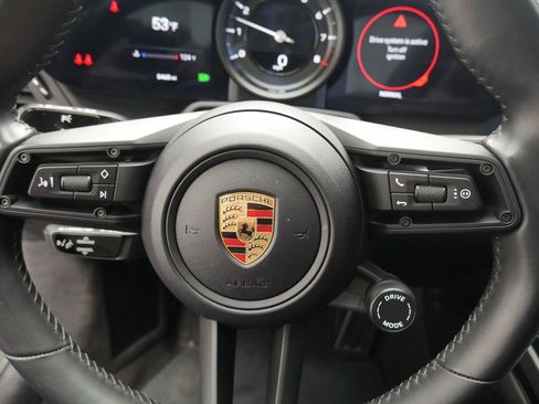 Certified 2024 Porsche 911 Carrera T image 22