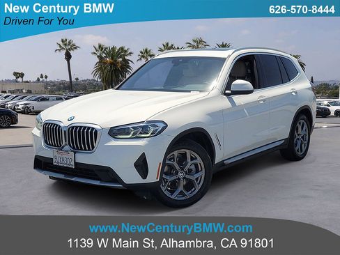 Used 2024 BMW X3 sDrive30i w/ Convenience Package RWD image 1