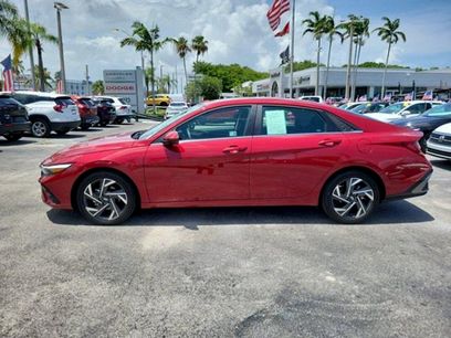 Used 2025 Hyundai Elantra SEL