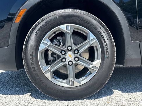 Used 2025 Chevrolet Blazer LT FWD image 10