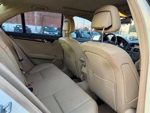 Used 2011 Mercedes-Benz C 300 Sedan image 13