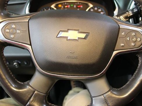 Used 2019 Chevrolet Traverse LT image 22