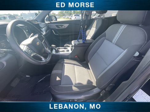 Certified 2025 Chevrolet Blazer LT FWD image 18