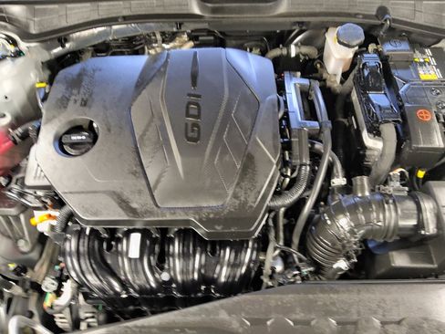 Used 2025 Hyundai Sonata SEL FWD image 30