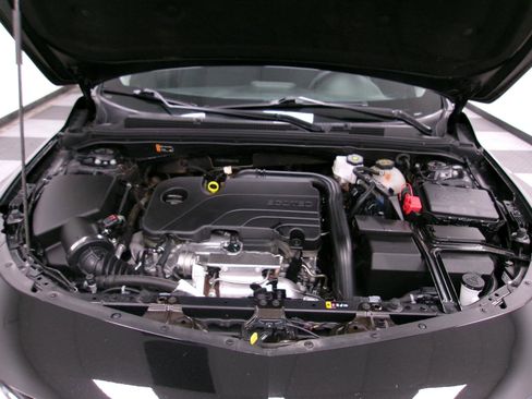 Certified 2024 Chevrolet Malibu LT image 17