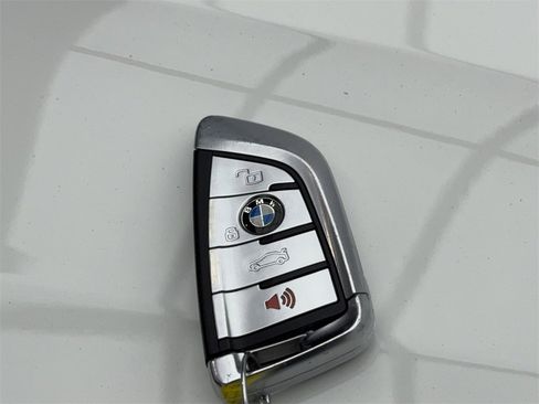 Used 2024 BMW 430i Convertible image 76