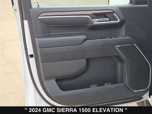 Used 2024 GMC Sierra 1500 Elevation w/ LPO, Elevation Black Package image 14