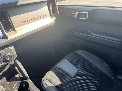Used 2024 Ford Bronco Raptor AWD/4WD image 13