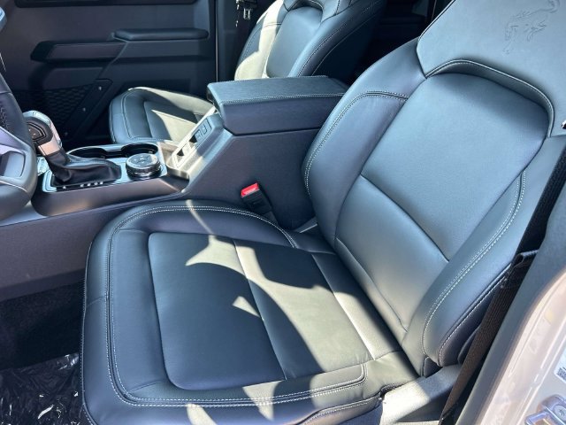 New 2026 Ford Bronco Outer Banks AWD/4WD image 22