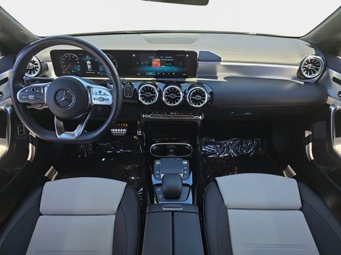 Used 2022 Mercedes-Benz CLA 35 AMG 4MATIC image 10