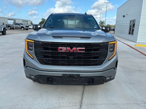 Used 2023 GMC Sierra 1500 Elevation w/ Elevation Premium Package RWD image 8