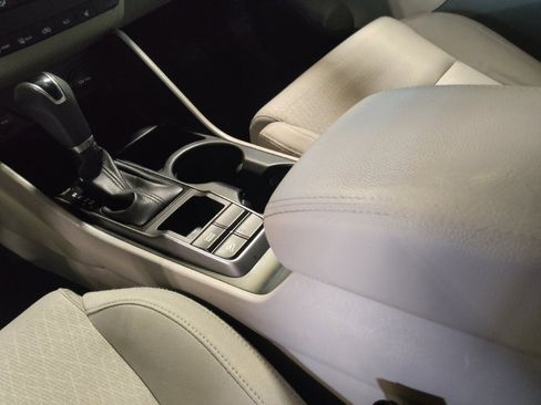 Used 2018 Hyundai Tucson SEL image 26