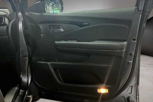 Used 2019 Honda Ridgeline RTL-E image 29