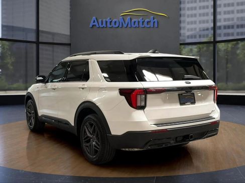 Used 2025 Ford Explorer ST-Line w/ Premium Package AWD/4WD image 9