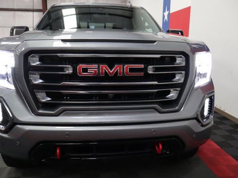 Used 2021 GMC Sierra 1500 AT4 w/ AT4 Premium Package AWD/4WD image 29