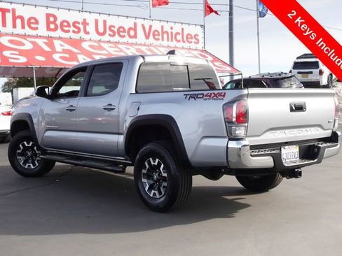 Certified 2023 Toyota Tacoma TRD Off-Road image 3