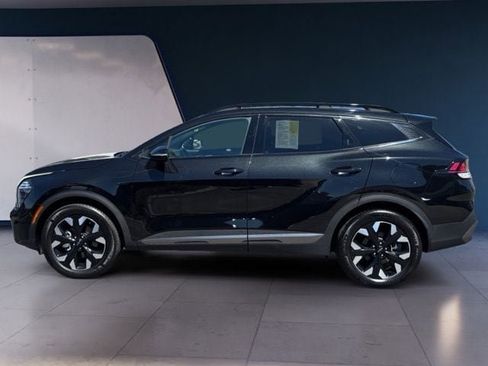 Certified 2024 Kia Sportage X-Line AWD/4WD image 2