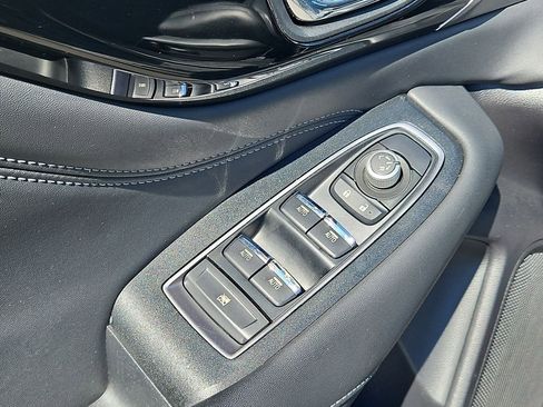 Used 2020 Subaru Outback Limited image 16