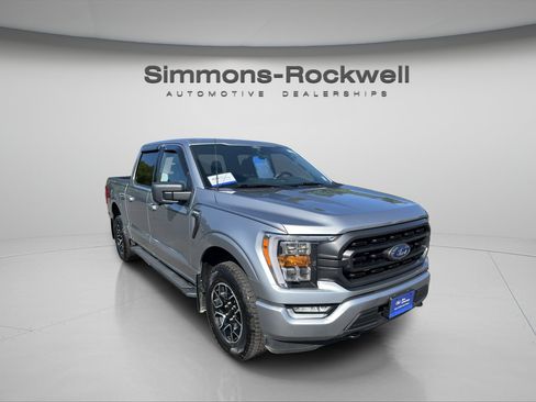 Used 2022 Ford F150 XLT w/ Equipment Group 302A High AWD/4WD image 7