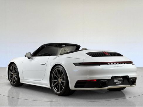 Certified 2020 Porsche 911 Carrera S RWD image 3
