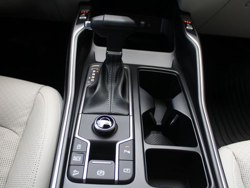 New 2026 Kia Sorento S w/ S Panoramic Sunroof Package image 32