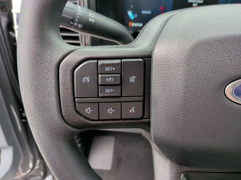 New 2026 Ford F250 XLT w/ XLT Premium Package AWD/4WD image 17