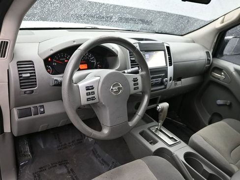 Used 2019 Nissan Frontier S RWD image 12