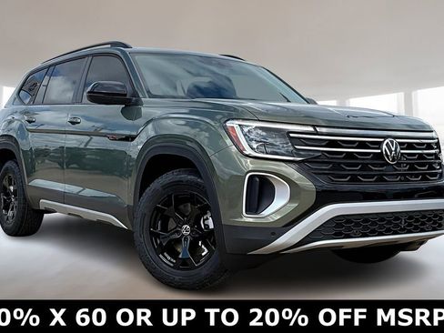 New 2026 Volkswagen Atlas Peak Edition image 2