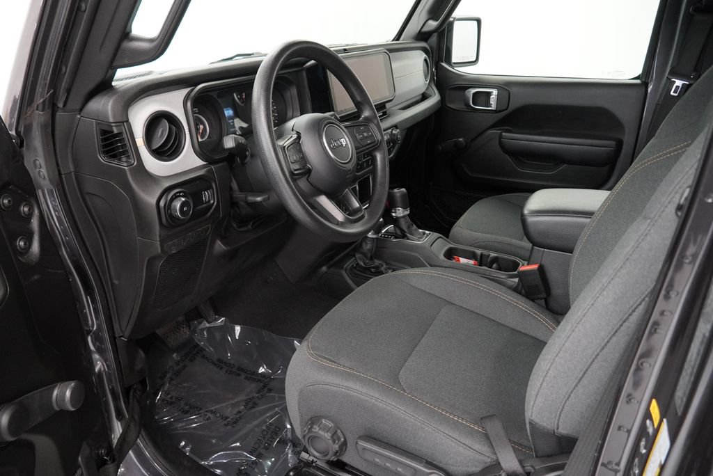 Certified 2024 Jeep Wrangler Unlimited Sport AWD/4WD image 10