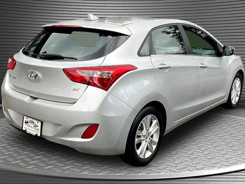 Used 2013 Hyundai Elantra GT FWD image 6