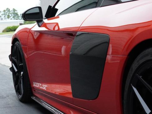 Used 2017 Audi R8 V10 plus image 38