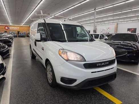 Used 2019 RAM ProMaster City Tradesman SLT FWD image 3